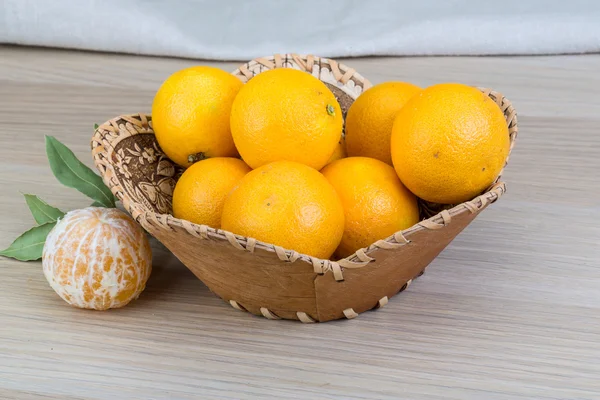 Tangerines in the bowl — Stock Photo, Image
