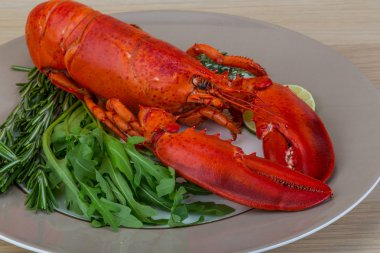 haşlanmış ıstakoz