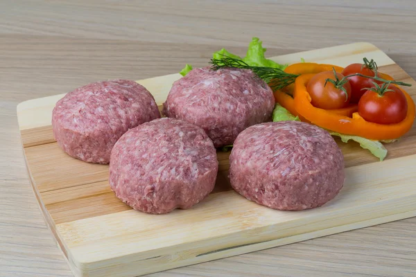 Raw burger cutlet — Stock Photo, Image