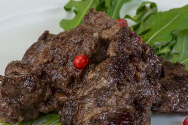 kavrulmuş geyik eti