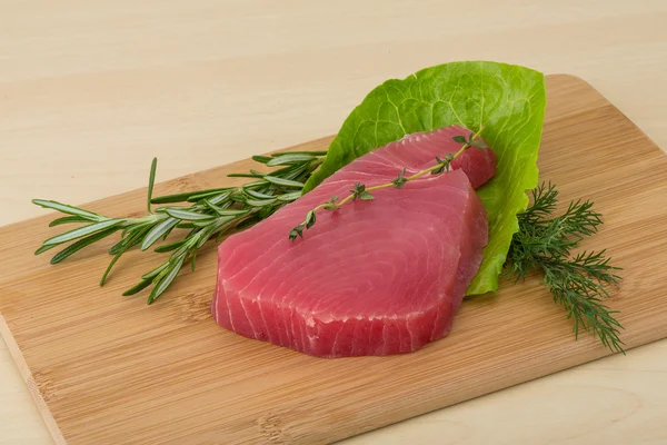 Bife de atum cru — Fotografia de Stock