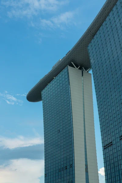 SINGAPUR - 11 DE MAYO: Marina Bay Sands Integrated Resort el 11 de mayo — Foto de Stock