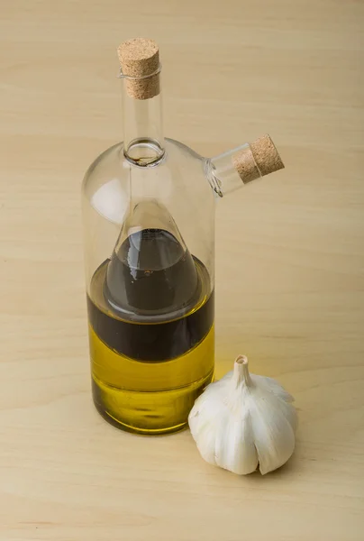 Azijn ond olijfolie — Stockfoto