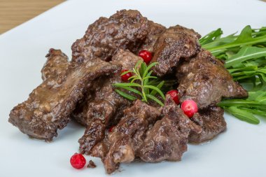 kavrulmuş geyik eti