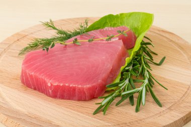 çiğ orkinos biftek