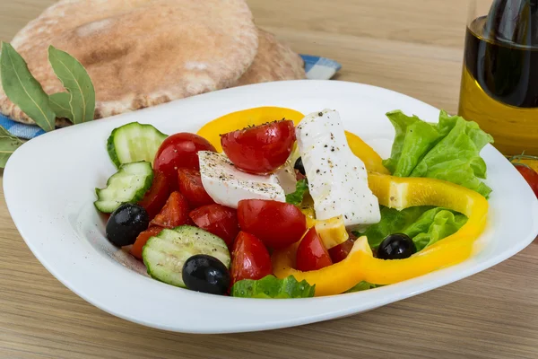 Griechischer Salat — Stockfoto