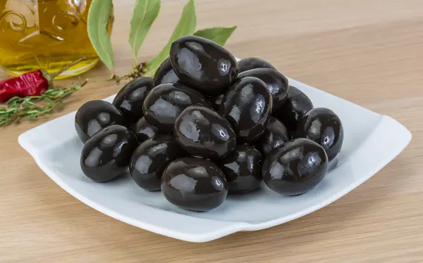 Aceitunas negras —  Fotos de Stock