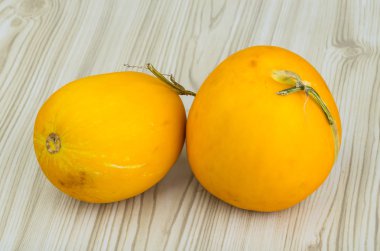 küçük sarı kavun