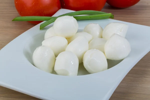 Bolas de queso Mozzarella —  Fotos de Stock