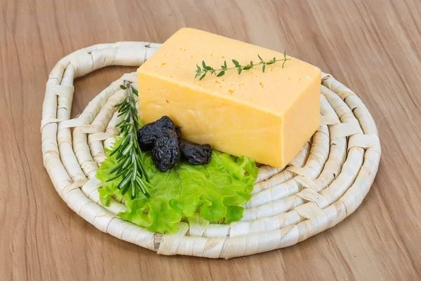 Brânză galbenă — Fotografie, imagine de stoc