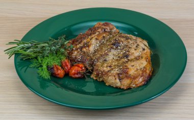 kavrulmuş domuz eti