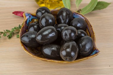 siyah zeytin