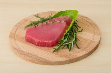 çiğ orkinos biftek