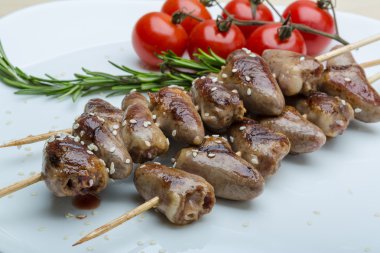 Izgara tavuk kalpler Barbekü