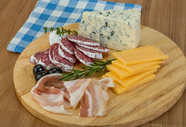 Сыр и бекон — стоковое фото