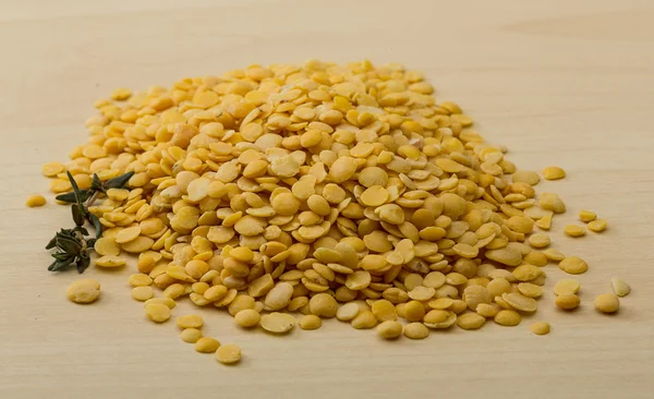 Yellow lentils — Stock Photo, Image