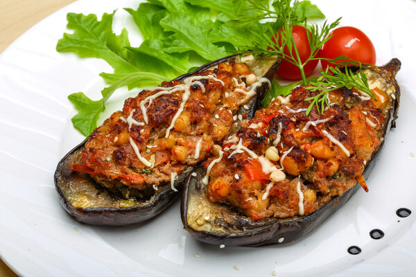 Eggplant stuffed minced meat