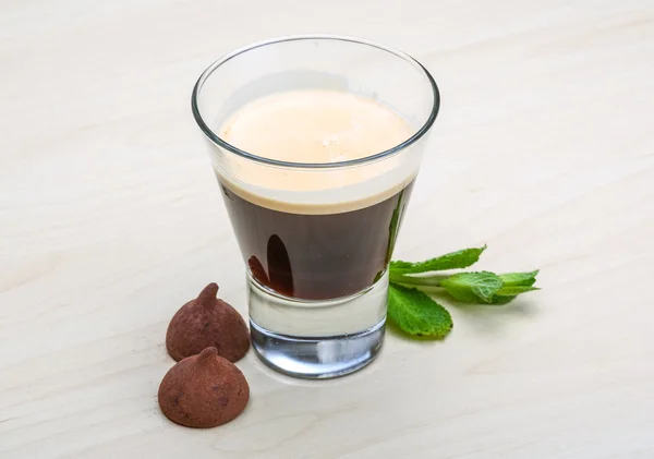 Espresso con caramelo —  Fotos de Stock