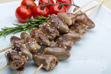 Izgara tavuk kalpler Barbekü