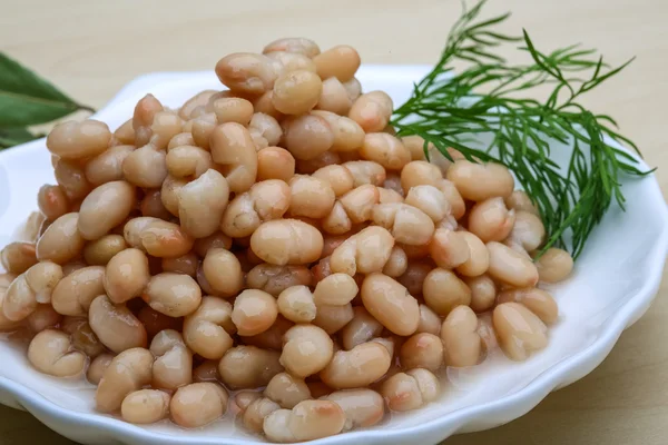 White canned beans