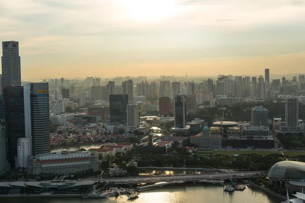 Singapur şehrinin ufuk çizgisi manzarası — Stok fotoğraf