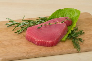 çiğ orkinos biftek