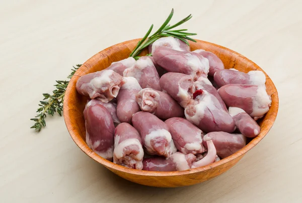 Raw chicken hearts — Stock Photo, Image