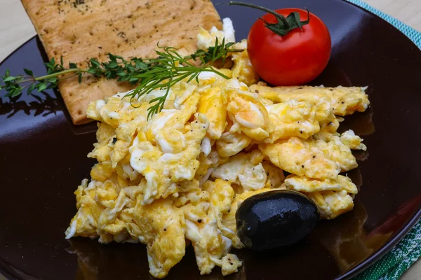 Ovos mexidos com tomate — Fotografia de Stock