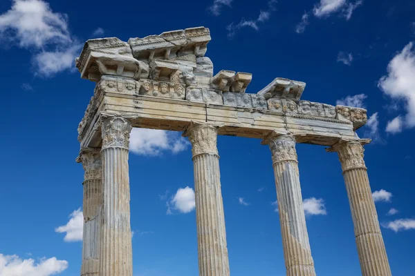 Temple apollo dans le côté — Photo