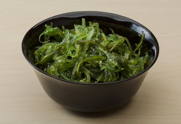 Ensalada de Chuka con sésamo —  Fotos de Stock