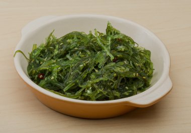 Susam chuka salatası