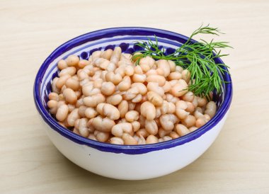 Beyaz fasulye konserve