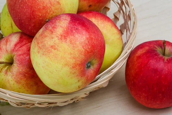 Few apples  in the basket — Stock Photo, Image