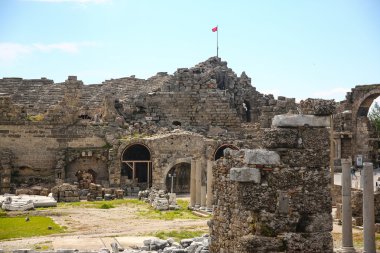 Türkiye'de yan Harabeleri