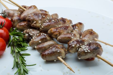 Izgara tavuk kalpler Barbekü