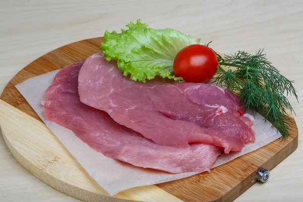 Rohe Schweineschnitzel — Stockfoto