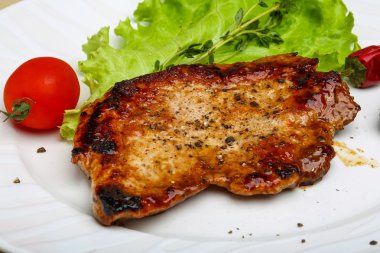 kavrulmuş domuz eti