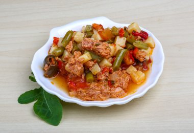 Tonbalıklı salata