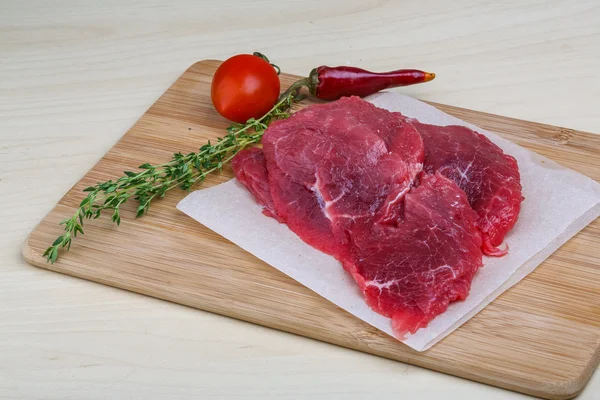 Raw beef — Stock Photo, Image