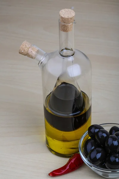 Olive oil and vinegar