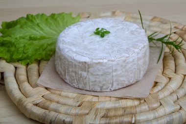Camembert brie peyniri