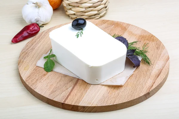 Queijo feta com ervas — Fotografia de Stock