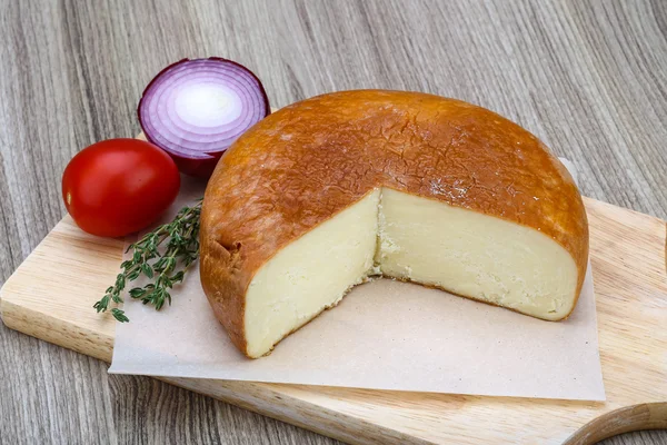 Kaukázusi hagyományos Suluguni sajt — Stock Fotó