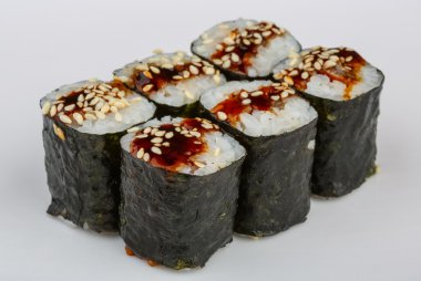 yılan balığı rulo