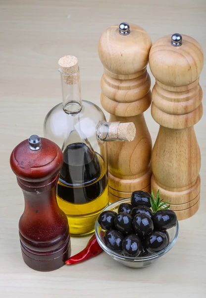 Olive oil and vinegar — Stock Photo, Image