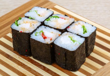 Yengeç eti ile rulo