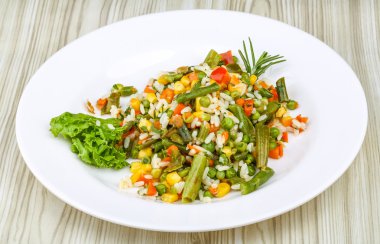 Sebze ile Meksika pirinç