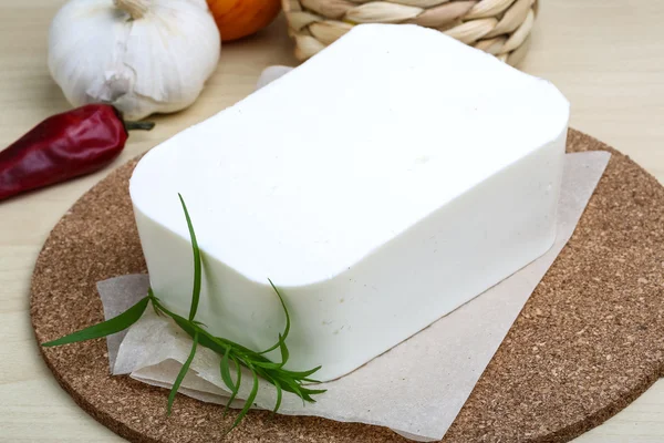 Yunan beyaz peynir dilimi — Stok fotoğraf