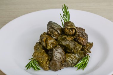 Yunan dolma yaprak