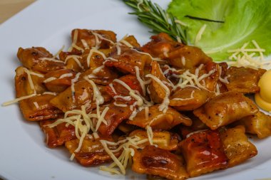 Kavrulmuş İtalyan Mantısı